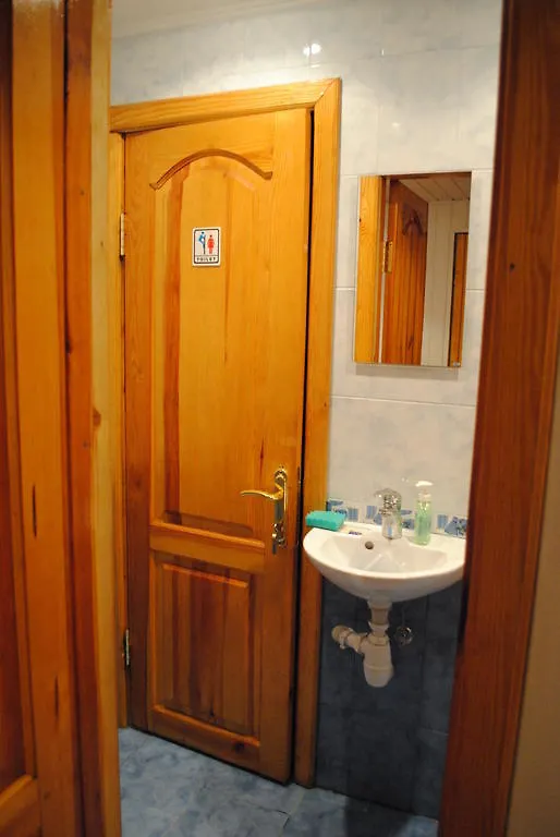 Edem Hostel Kiev 0*,